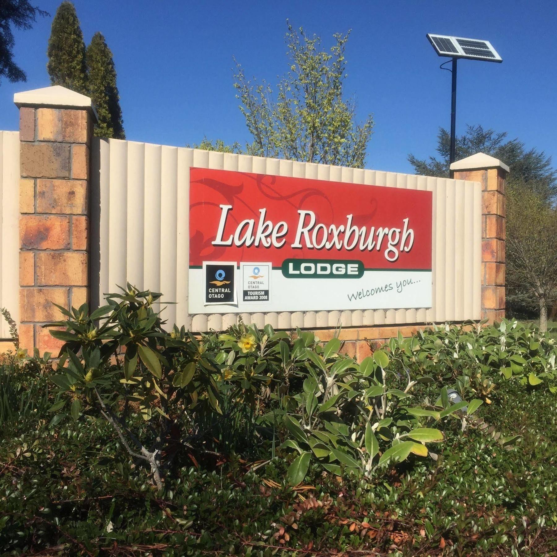 Lake Roxburgh Lodge Екстер'єр фото
